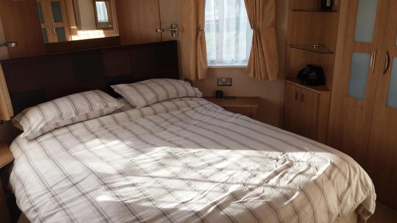 فندق 6 Berth Deluxe Ml7 On The Golden Palm شابيل سانت ليوناردز المظهر الخارجي الصورة